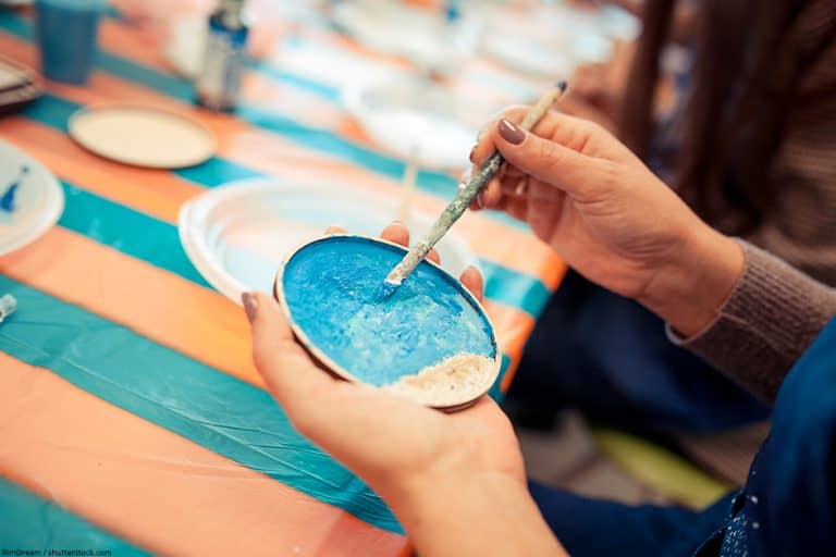 Painting on Resin Learn how to paint Resin