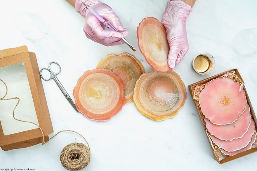 Painting on Resin Learn how to paint Resin