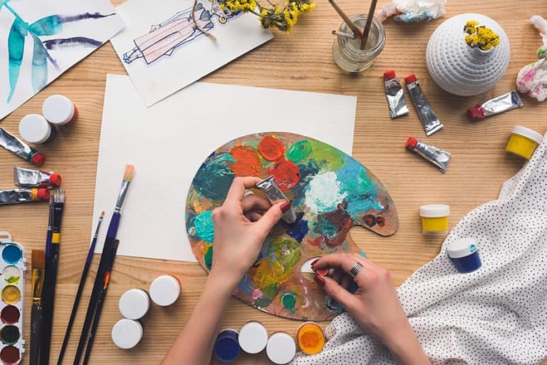 Enamel vs Acrylic The Difference Between Acrylic and Enamel Paint