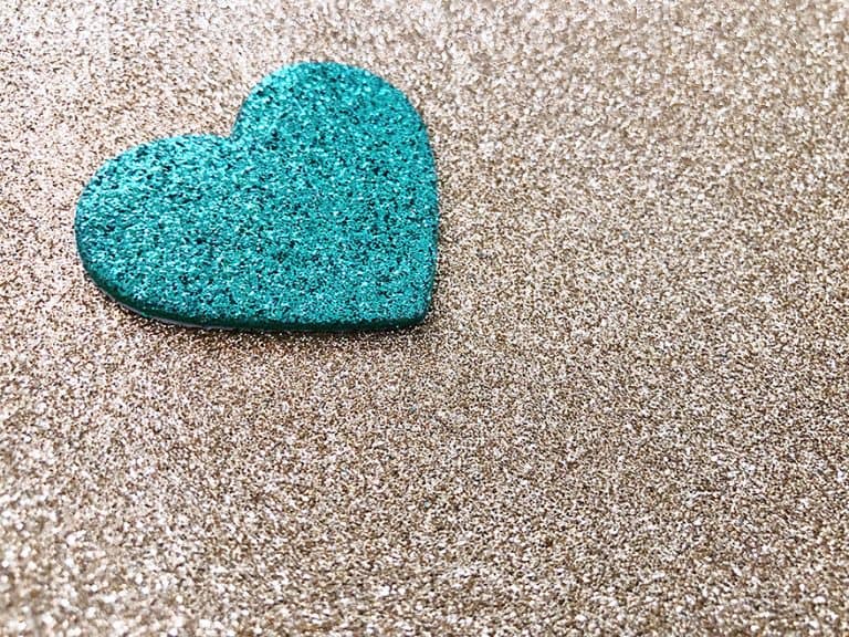 How To Seal Glitter Sealer and Glue for Glitter Overview