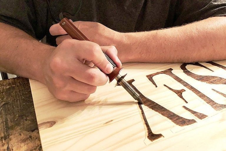 Best Wood for Wood Burning – The Top Options for Wood Burning Crafts
