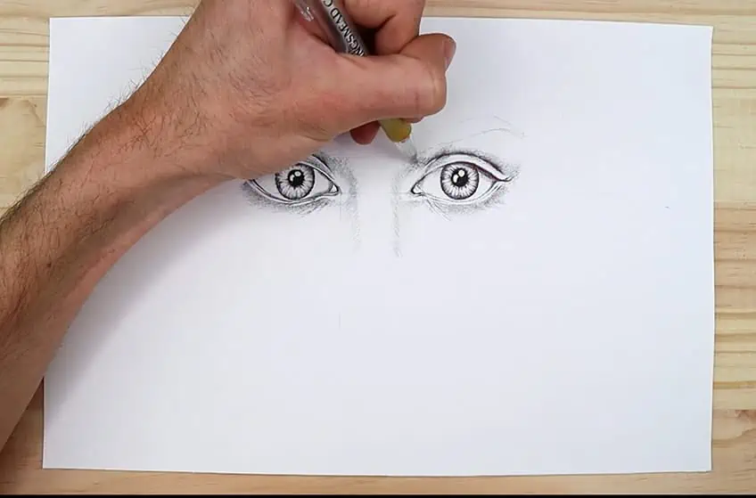 dibujo realista del ojo 42