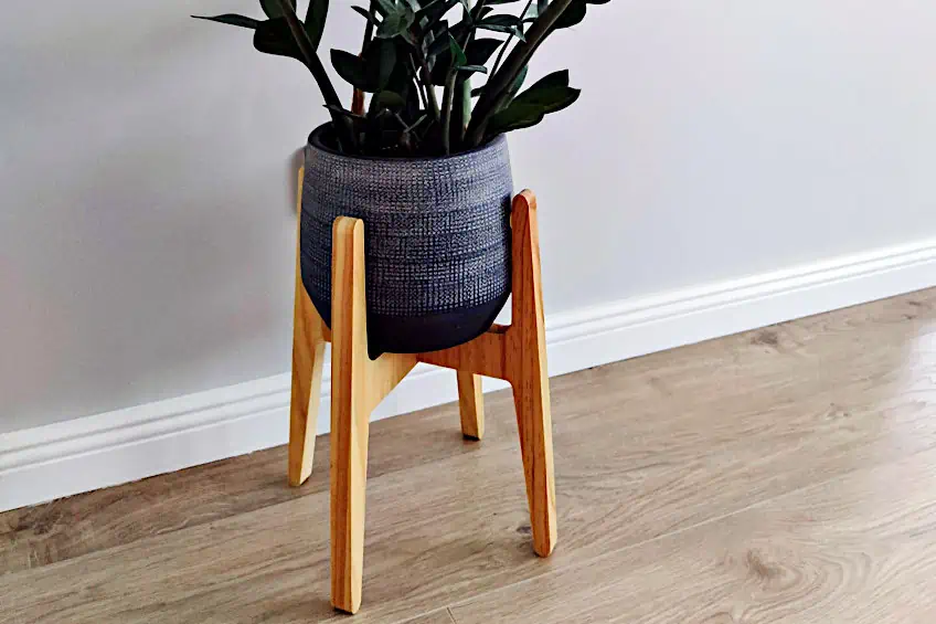 Plant Stand Wood Craft Idea